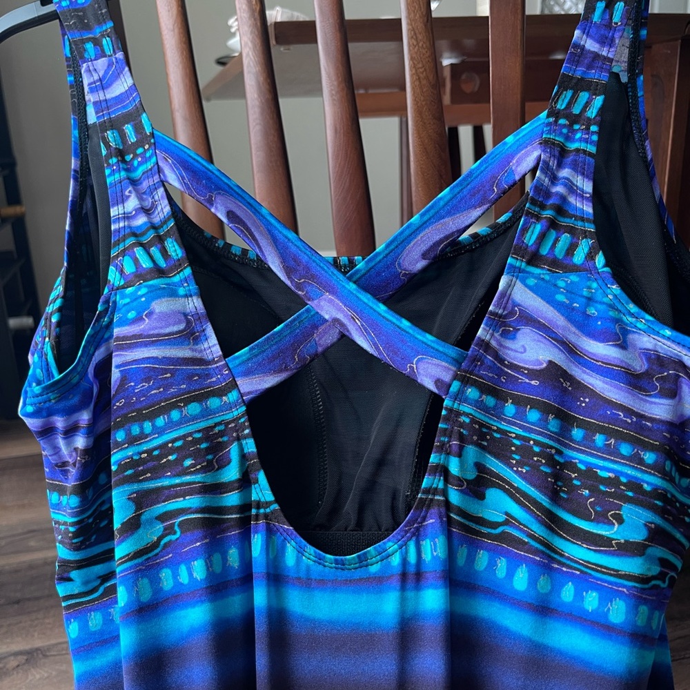 Great Lengths Black/Teal/Purple Striped Swimsuit Size 20! Flattering and Comfy! - Picture 5 of 9
